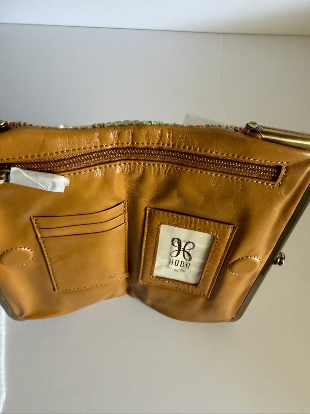HOBO Mint and Tan Woven Crossbody Bag Brand new with matching wallet - Picture 12 of 13